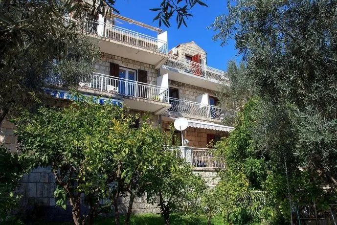 Vila Luka - Image 1