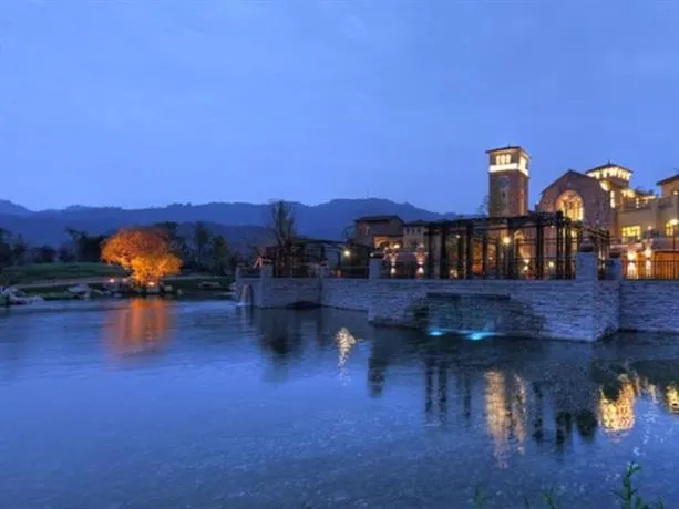Jianian CEO Resort Hotel Daxigu Shop - Image 1