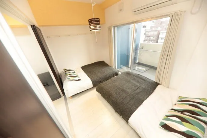 25 Side Of Dotonbori Kuromon Market 3bed For 6pax - Image 1