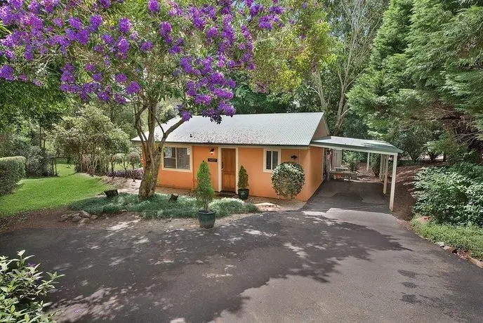 Balmoral Cottage - Image 1