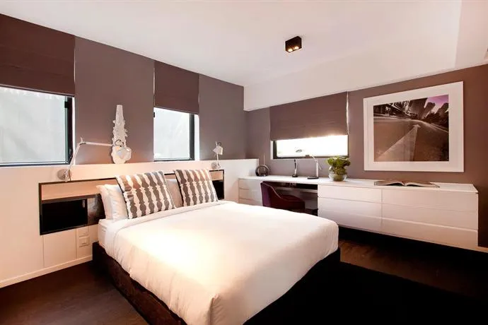 Ovolo Sheung Wan Serviced Apartment - Image 1