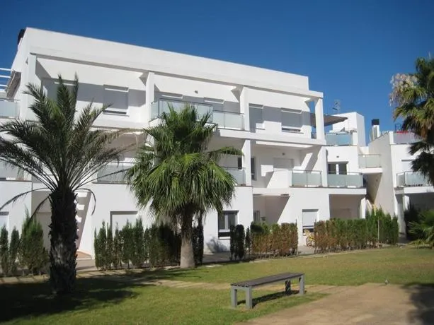 Apartamentos H3 Belman - Image 1