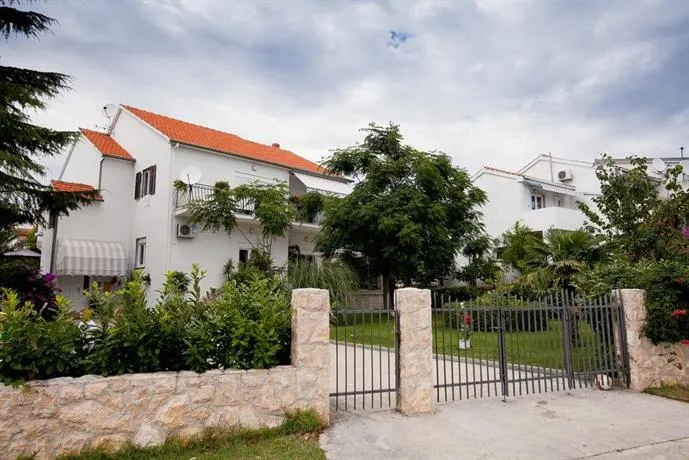 Apartments Rogic - Image 1