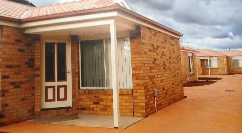 Melton Apartments - Image 1