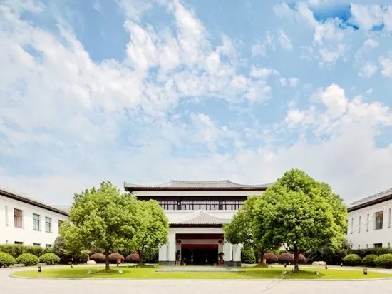 Peripaticism Hotel - Image 1