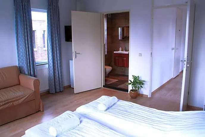 Floriande Bed And Breakfast - Image 1