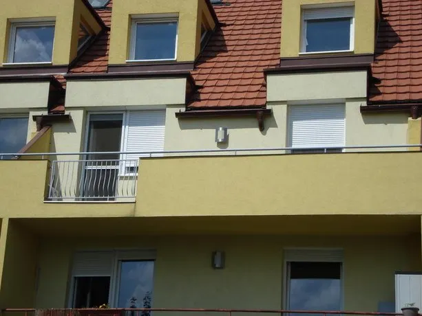 Napfürdő Apartman - Image 1