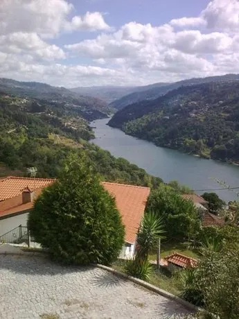 Quinta de Catapeixe Douro River - Image 1