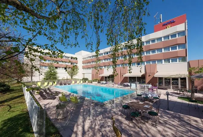 Golden Tulip Mulhouse Basel - Image 1