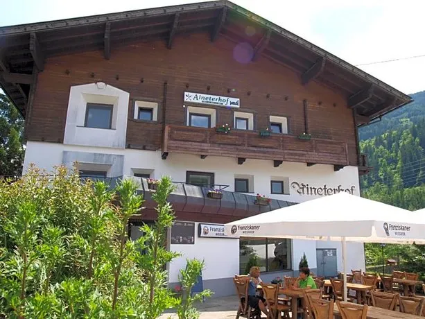Aineterhof - Image 1