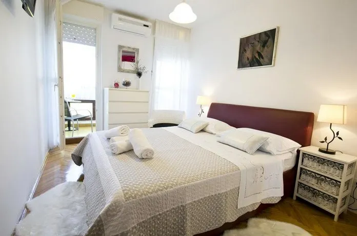 Golden Place - Image 1