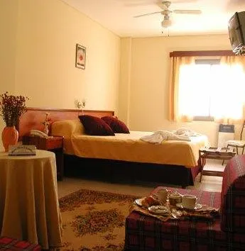 Hotel Mar Charbel - Image 1