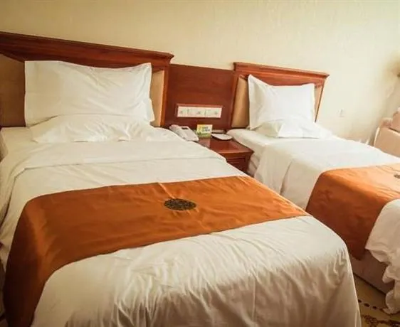 Holiday Dynasty Hotel - Image 1