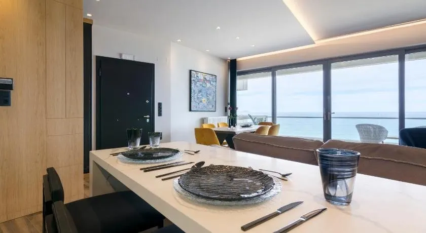 C.P. Luxury Suite - Image 1