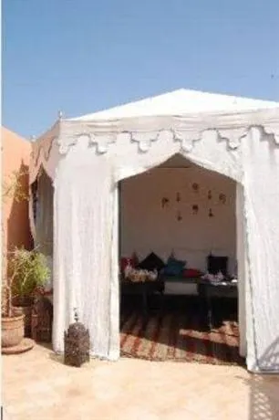 Riad Jahan - Image 1