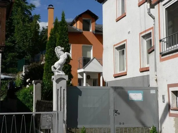Gästehaus Cheval Blanc - Image 1