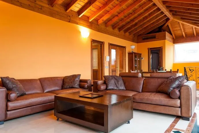 Villa Vista Lara Canovas Nerja - Image 1