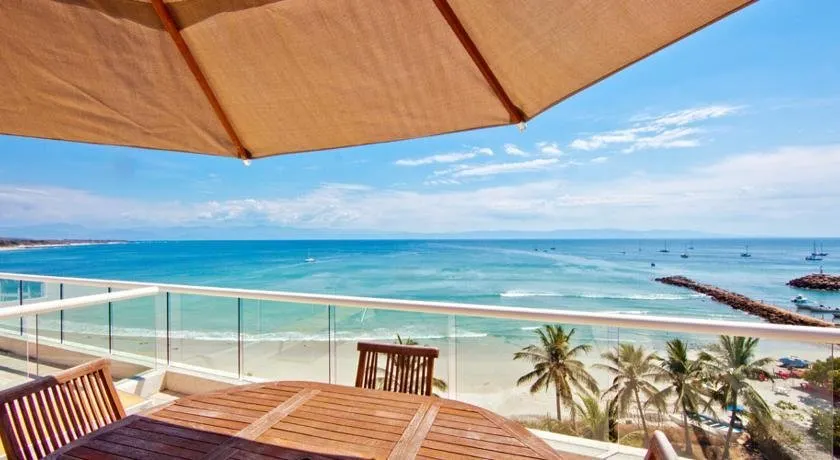 El Farito Penthouse 602 - Image 1