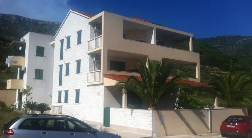 Apartments Josip - Image 1