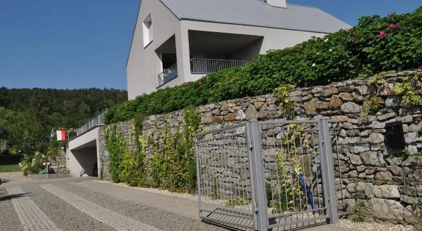 Dom Na Zboczu - Image 1