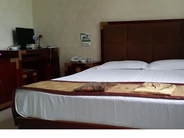 Jinlong Inn - Image 1