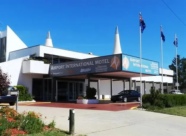 Capital Airport Motel - Image 1
