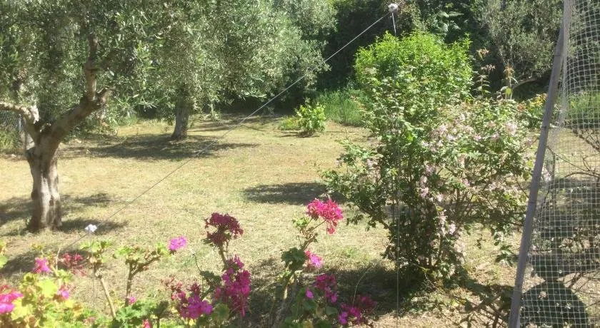 THE CABIN, KYPARISSIA - Image 1