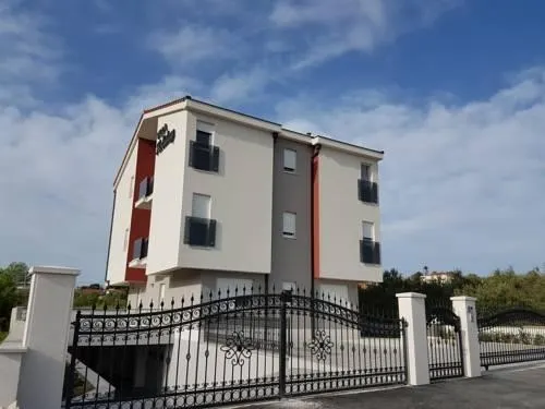 Villa Holiday Stobrec - Image 1