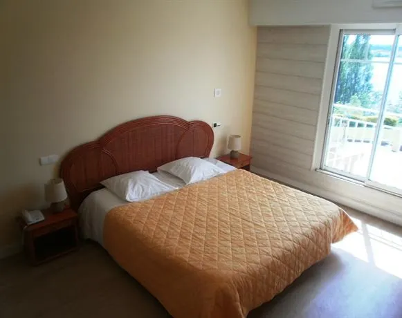 Le Belvedere Logis - Image 1