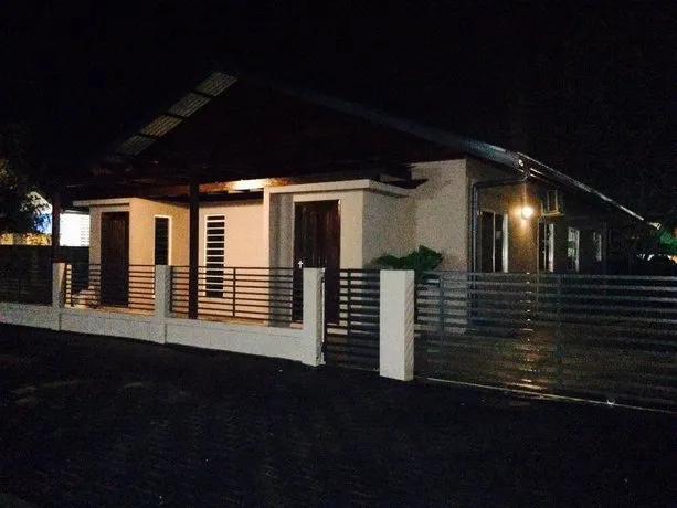 Blue Star Apartments - Image 1