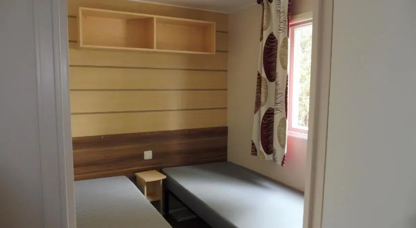 Mobile Home bois dormant - Image 1