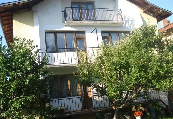 Guest House Popovi - Image 1