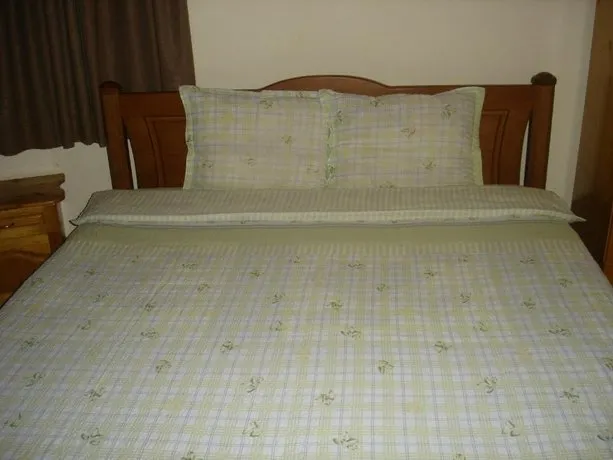 Cesar Guest Rooms - Image 1