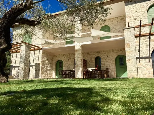 Bellou Villas - Image 1