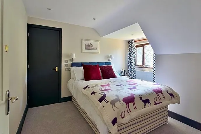 Stags Head Inn - Image 1