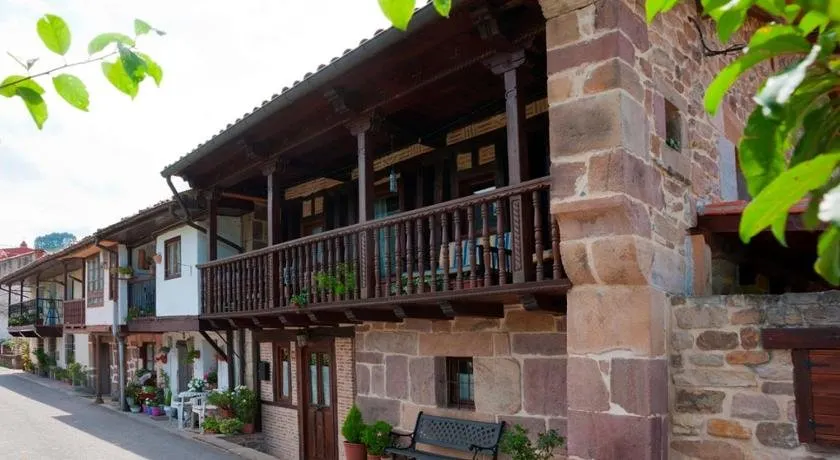 Sendero Del Saja-Besaya - Image 1