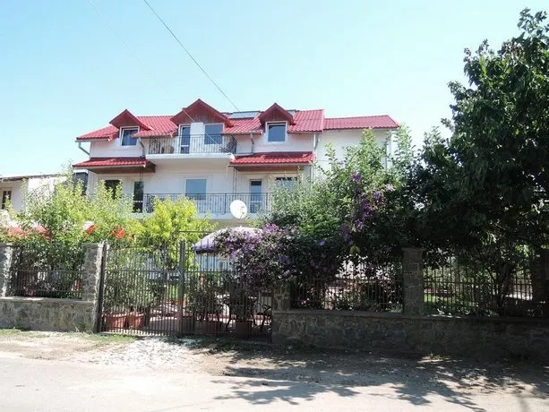 Casa La Musteata - Image 1