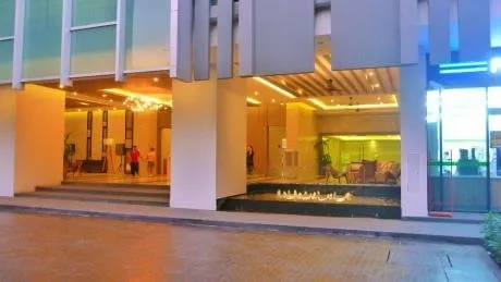 Bluetel Residence Tiwanon Station - Image 1