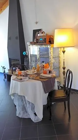 La Luna Nel Borgo - Image 1