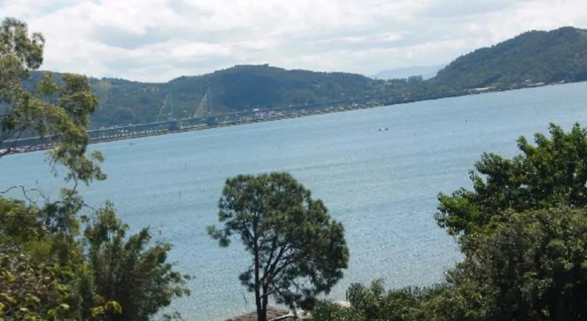 Casas de Férias Laguna - Image 1