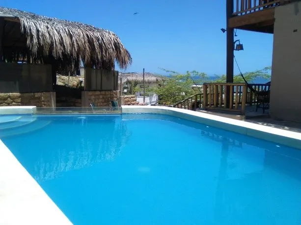 Mandalai Bungalow Playa - Image 1