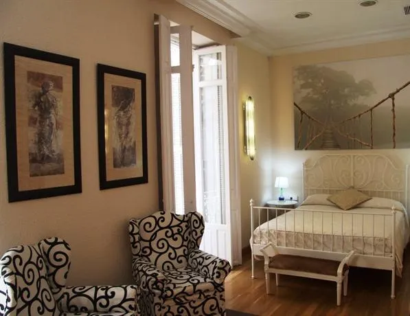 Echegaray Suites - Image 1