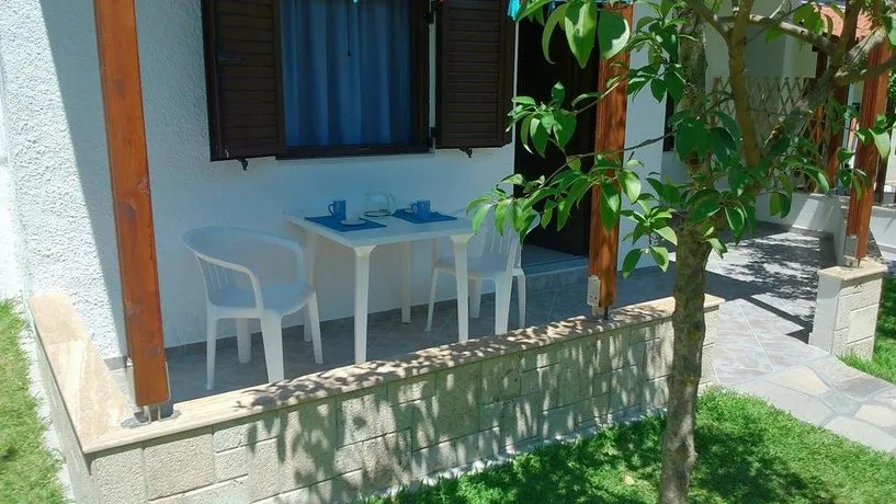 Villa Alexandra Suites - Image 1