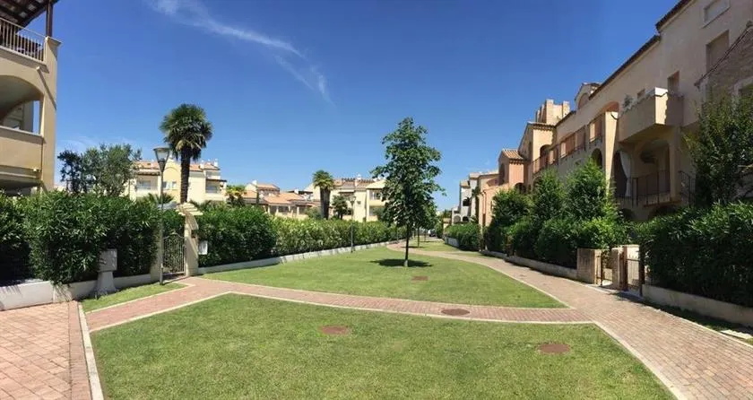 Adriatica Immobiliare - Residence Mediteranee - Image 1