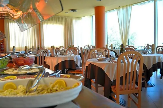 Abahotel - Image 1