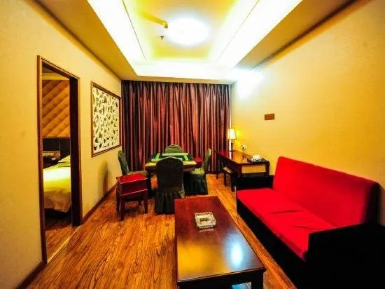 Qixing Holiday Hotel - Image 1