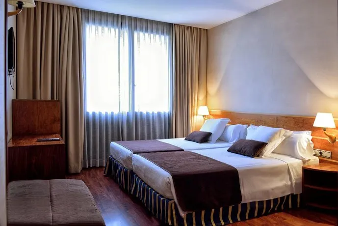 HOTEL HLG CITY PARK PELAYO - Image 1