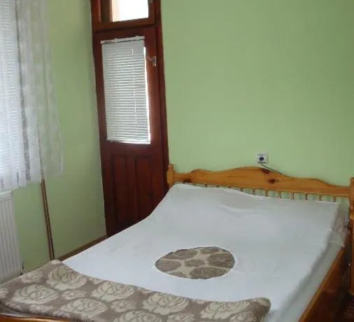 Guesthouse Damyanova Kushta - Image 1