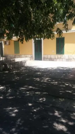 Guest House Maja - Image 1