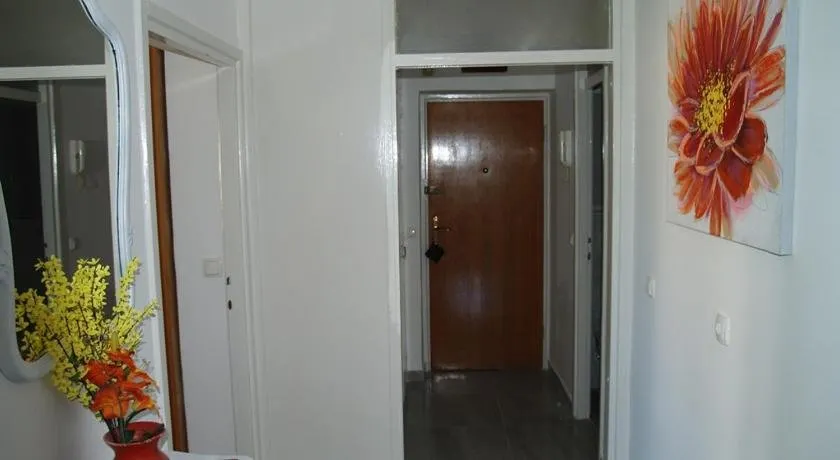 Apartment Nana 2 - Image 1